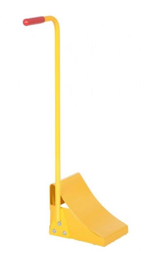 FABRICATED ERGO-HANDLED WHEEL CHOCK 11