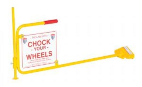 FLAG RAIL CHOCK W/ ADJUSTABLE HEIGHT LEG