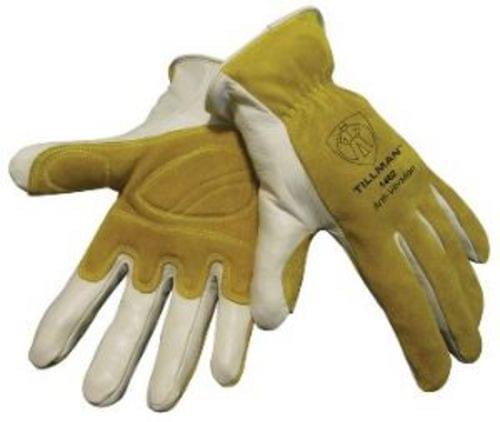 DRIVER COWHIDE Top grain cowhide palm and cowhide split back. Added split leather palm and thumb with integrated vibration dampening pads made of genuine gel, not foam.