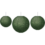 Boxwood Hanging Paper Lanterns