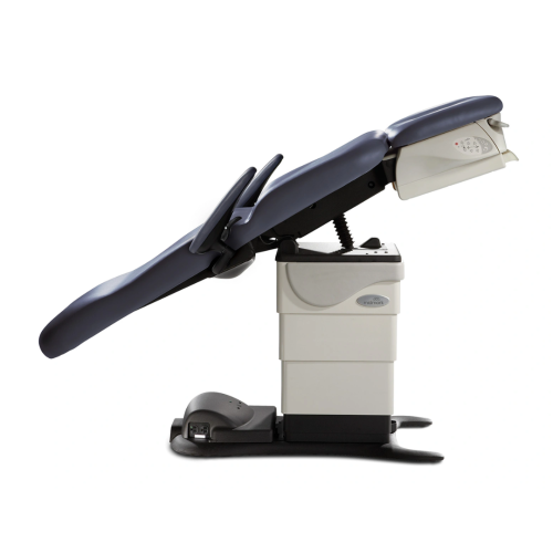 Midmark® 647 Barrier-Free Power Podiatry Chair = 301-647-010