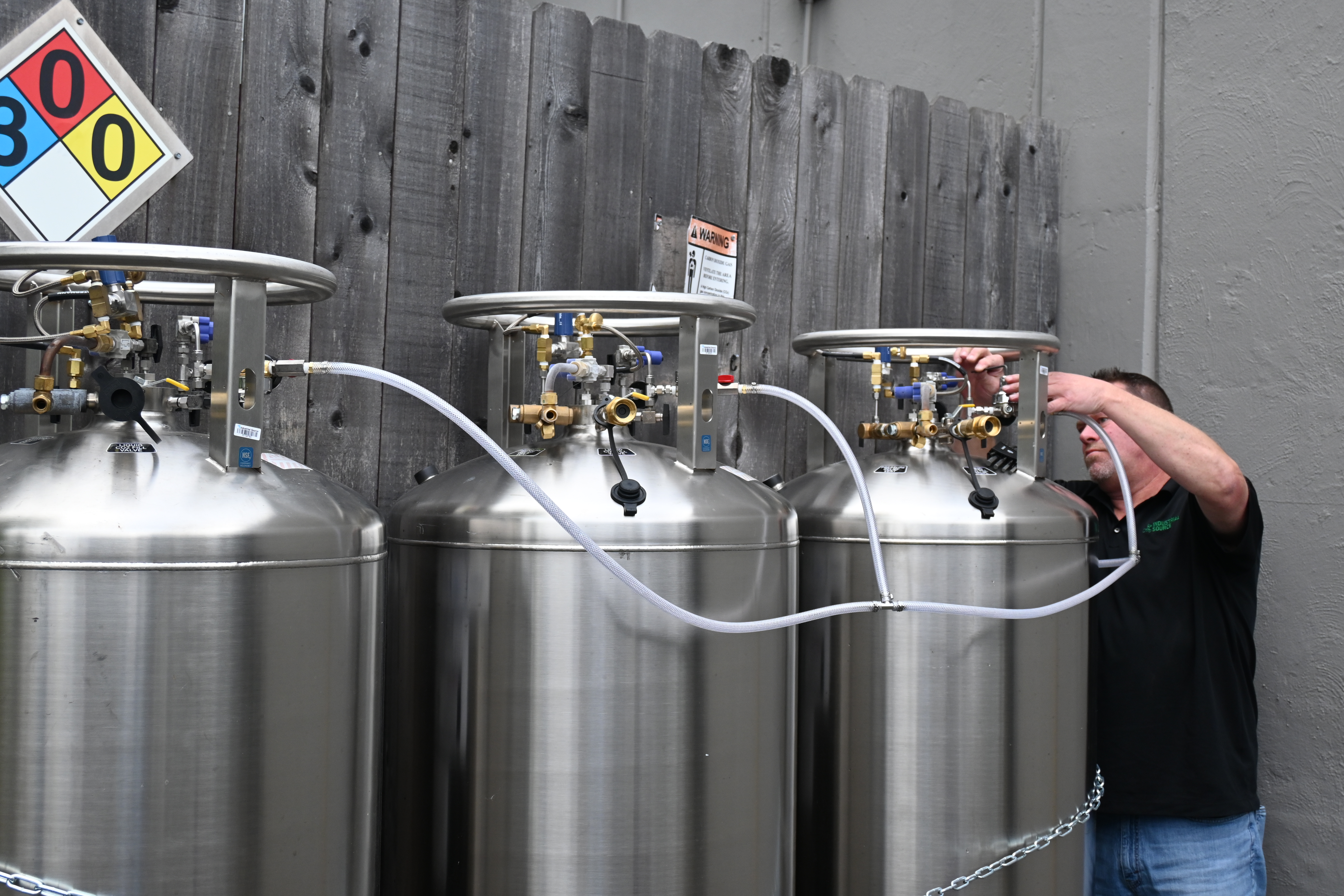 Bulk vs. Microbulk Gas Systems: Which Is Right for Your Business?