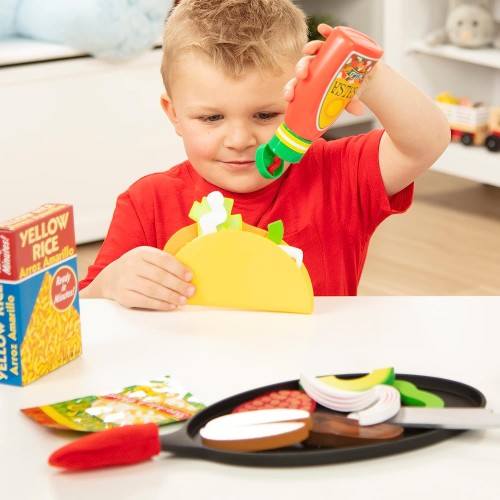 Fill & Fold Taco & Tortilla Set - Kitchen Play - LCIMDL19370