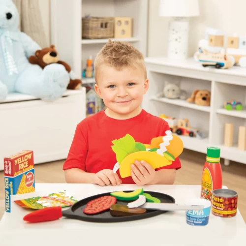 Fill & Fold Taco & Tortilla Set - Kitchen Play - LCIMDL19370