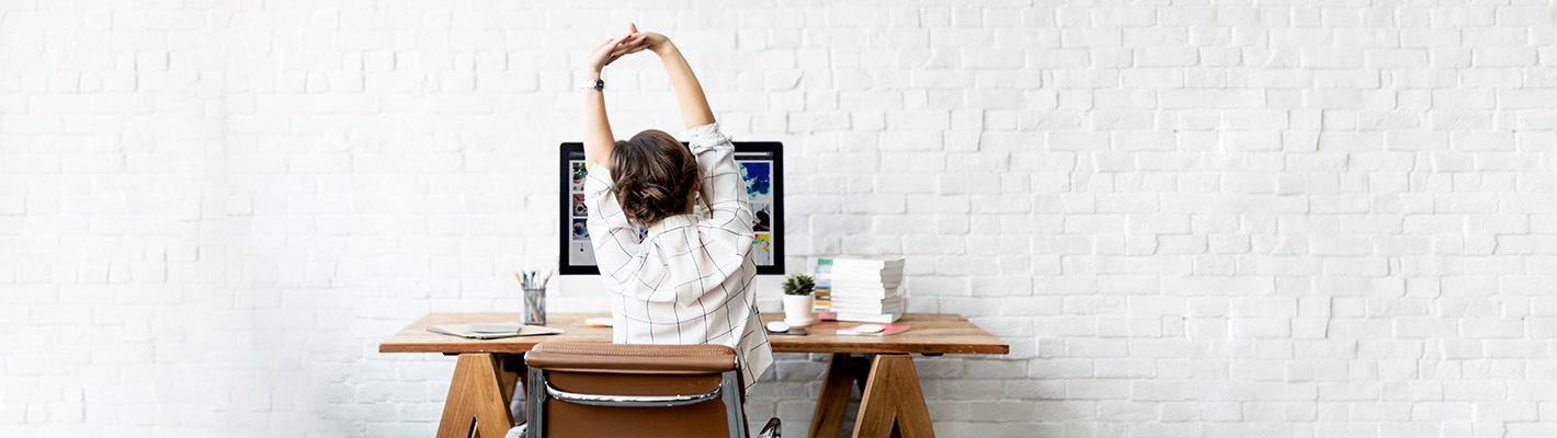 Seven Ways A Sit-Stand Workstation Contributes to a Healthy Lifestyle