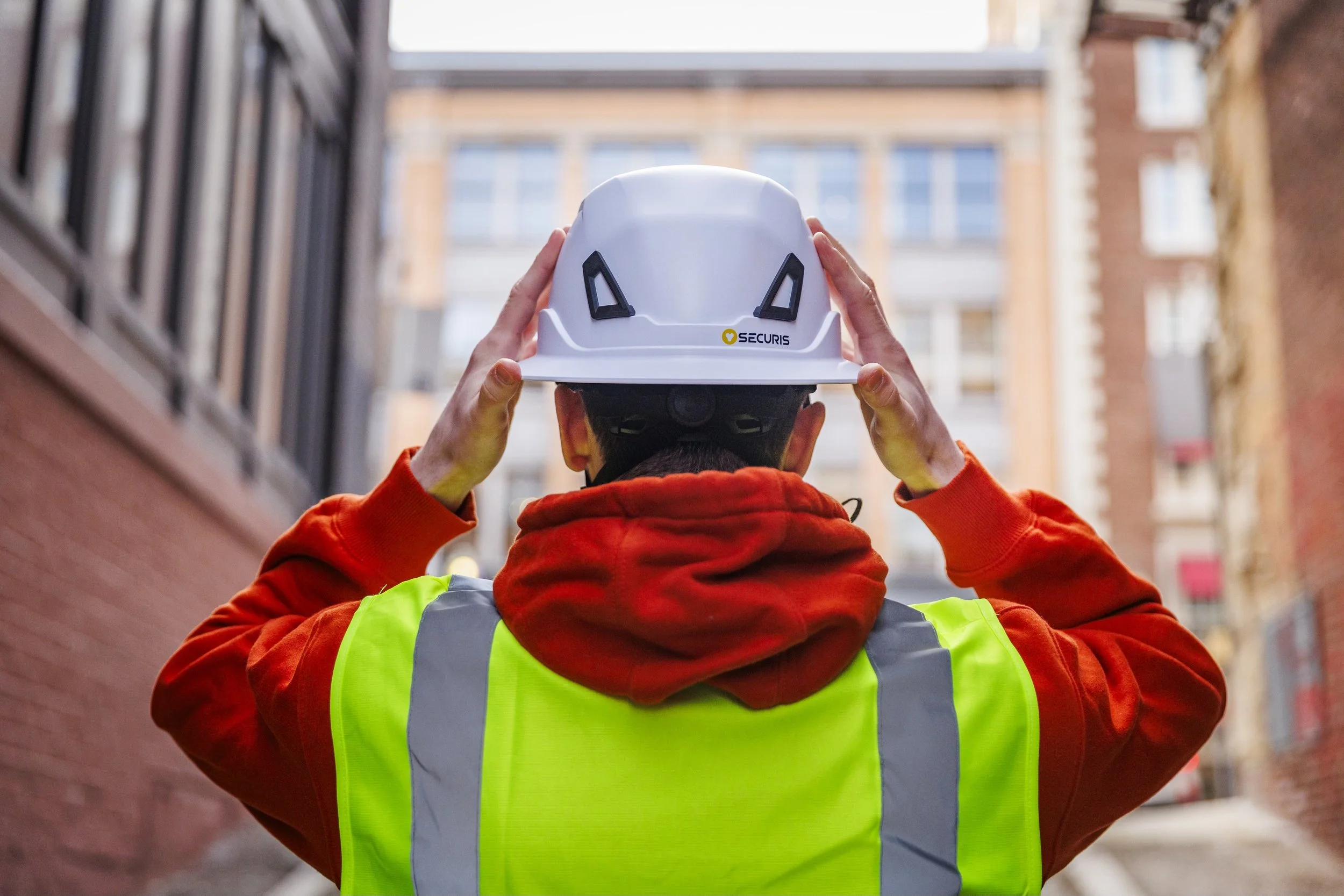 Securis Type 2 safety helmets with Mips technology