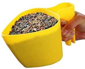 BIRD FEEDER PLASTIC SCOOP