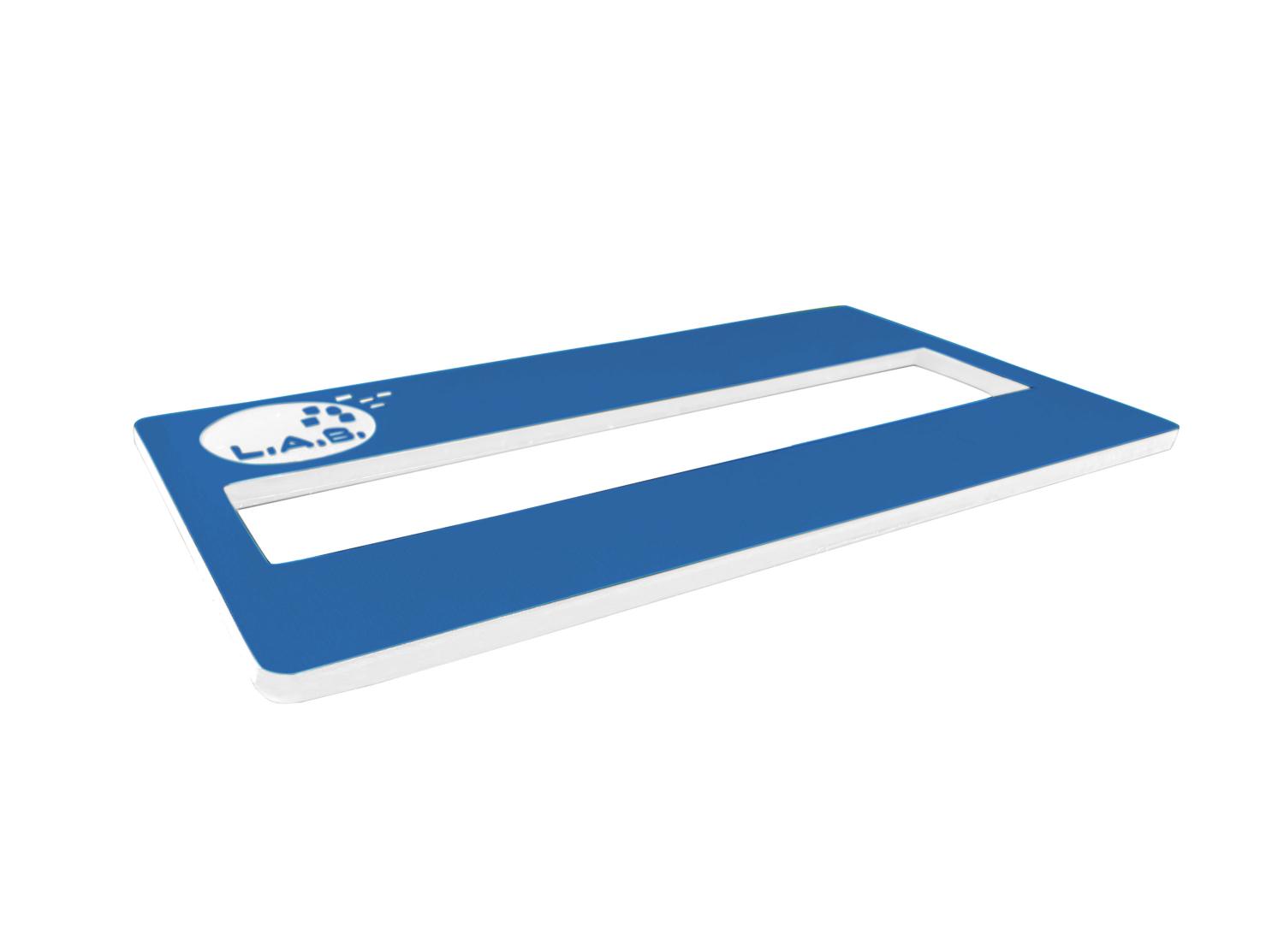 side_view_of_signature_cards