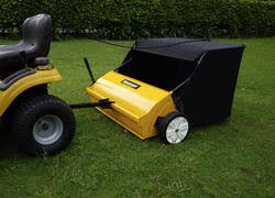 YARD SWEEPER PULL BEHIND 42"