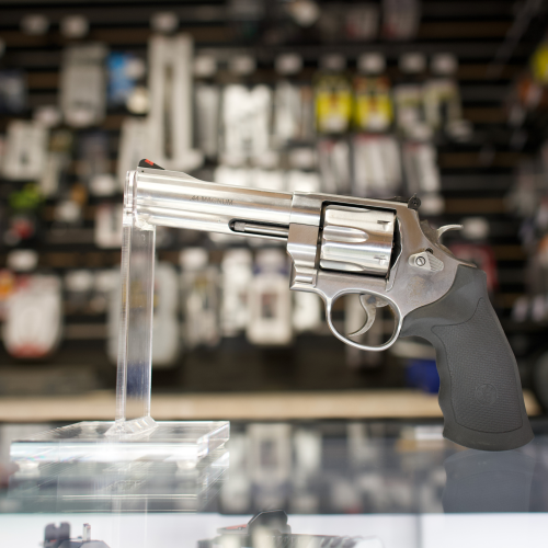 USED: Smith & Wesson 629-6 5" Barrel 44 Mag