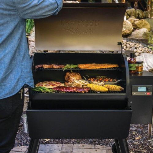 Traeger Pro 575 Wi-Fi Pellet Grill, Bronze 4