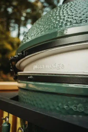 Big Green Egg XL Pizza Wedge 6
