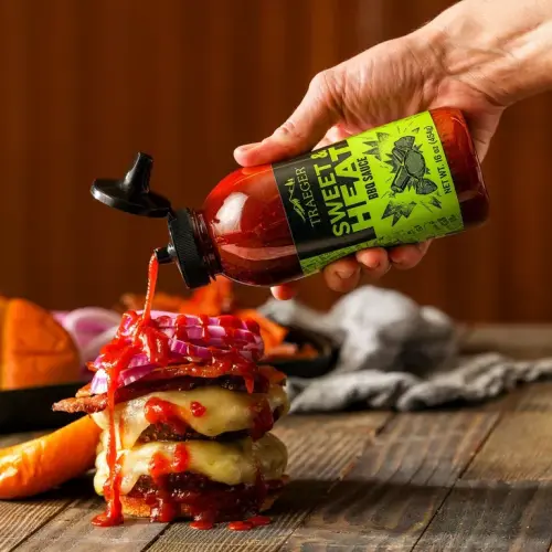 Trager 16 oz. Sweet & Heat BBQ Sauce 3