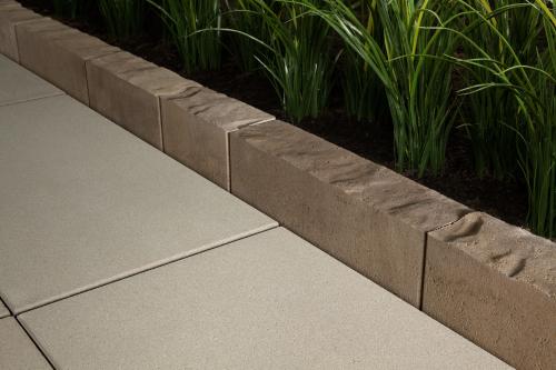 Brandon Edging Stone, Slate, Chestnut Brown – Modular Concrete Landscape Edging for Garden Borders