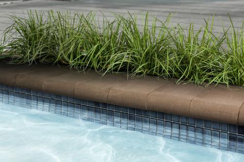 Bullnose Cap, Smooth, Chestnut Brown – Concrete Pool Coping & Wall Cap