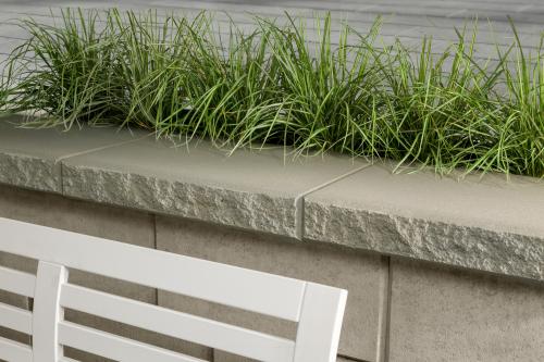 Graphix Wall Cap, Smooth, Beige Cream – Concrete Coping for Graphix Retaining Walls