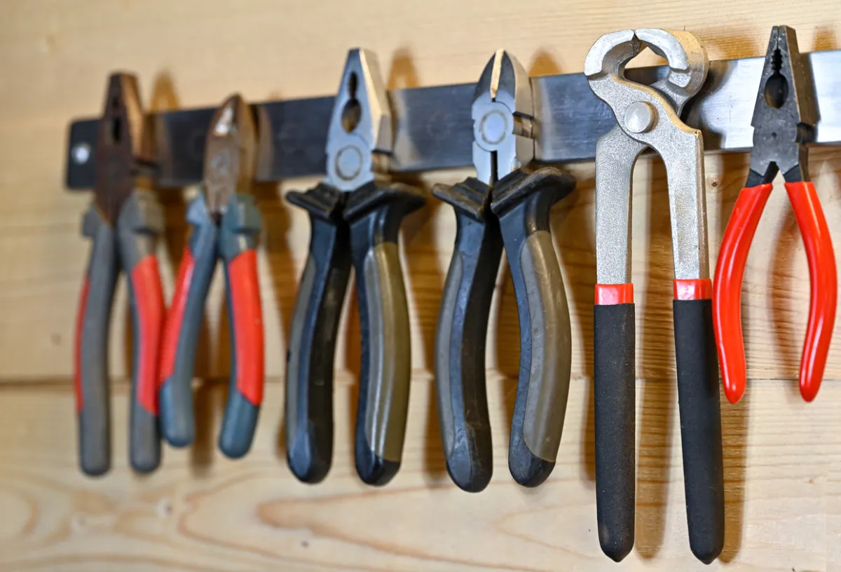 PLIERS AND SHEARS