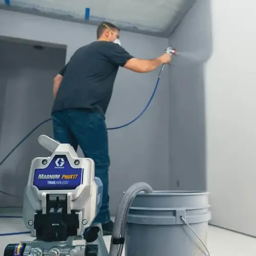 Graco Magnum Prox17 Stand In use Alt #1