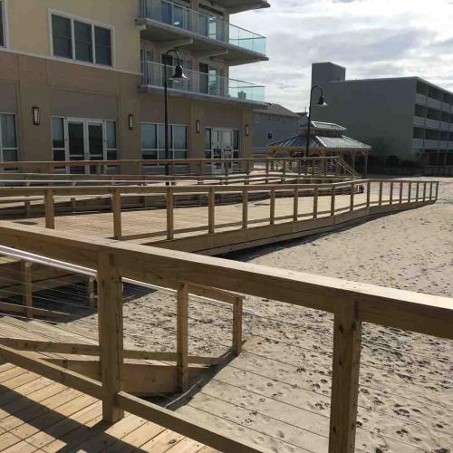 6-in x 6-in x 16-ft #2 Pressure Treated Ground Contact Southern Pine Dock Wood Post 2.5 CCA Alt #4