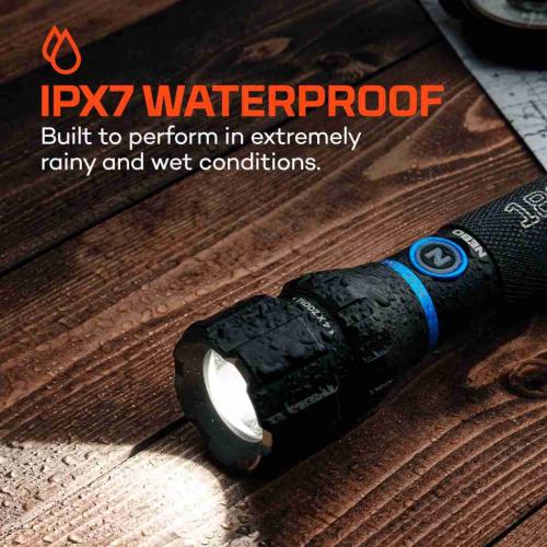 Blueline Series 1800 Lumen Flex Flashlight Alt #1