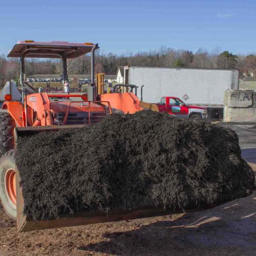 1 Cubic Yard Black Loose Bulk Mulch Alt #1