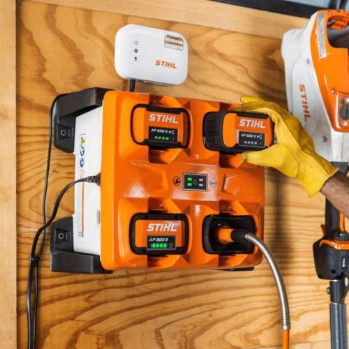 AL301-4 AP Series 4-Multi Battery Charger Alt #2