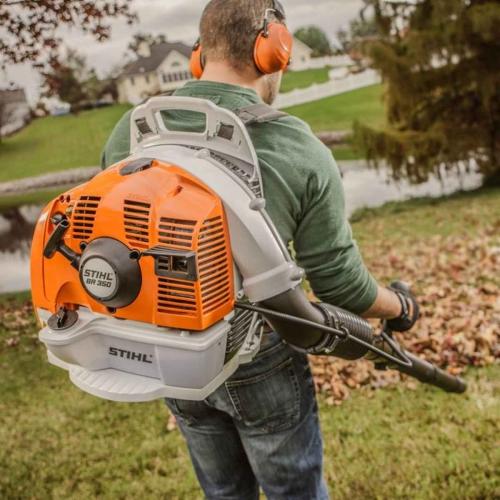 BR 350 63.3cc Gas-Powered Backpack Blower Alt #2