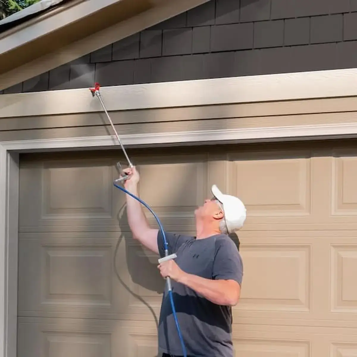 Graco 20" Tip Extension IN use Alt #3