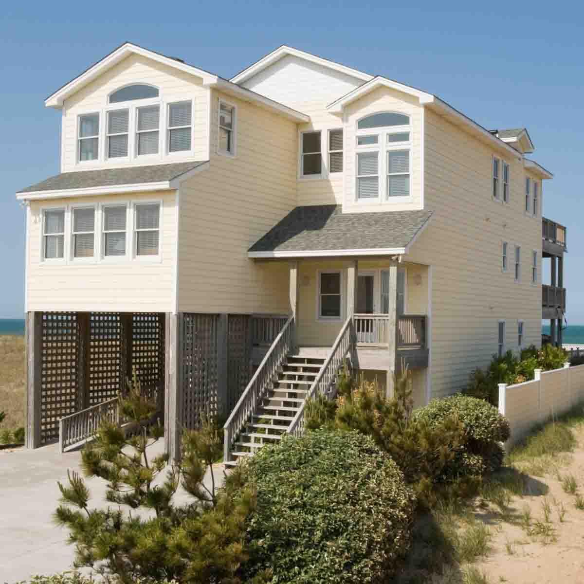 6-in x 6-in x 24-ft #2 Pressure Treated Ground Contact Southern Pine Dock Wood Post 2.5 CCA Alt #4