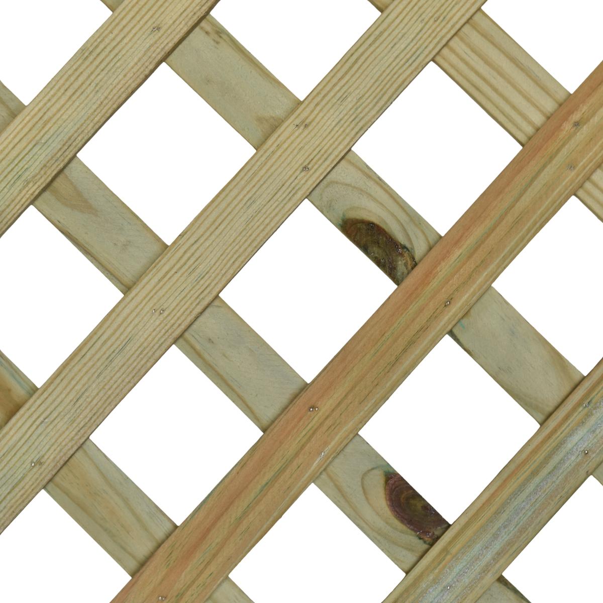 1/2 in Treated Lattice close up L3200108 View #2
