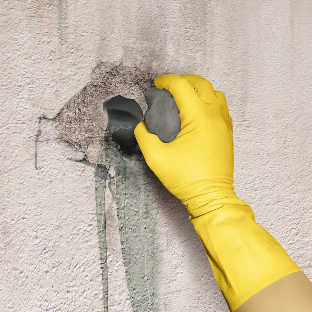 Drylok Fast Plug Active Leak Hand Application P00924 View #3