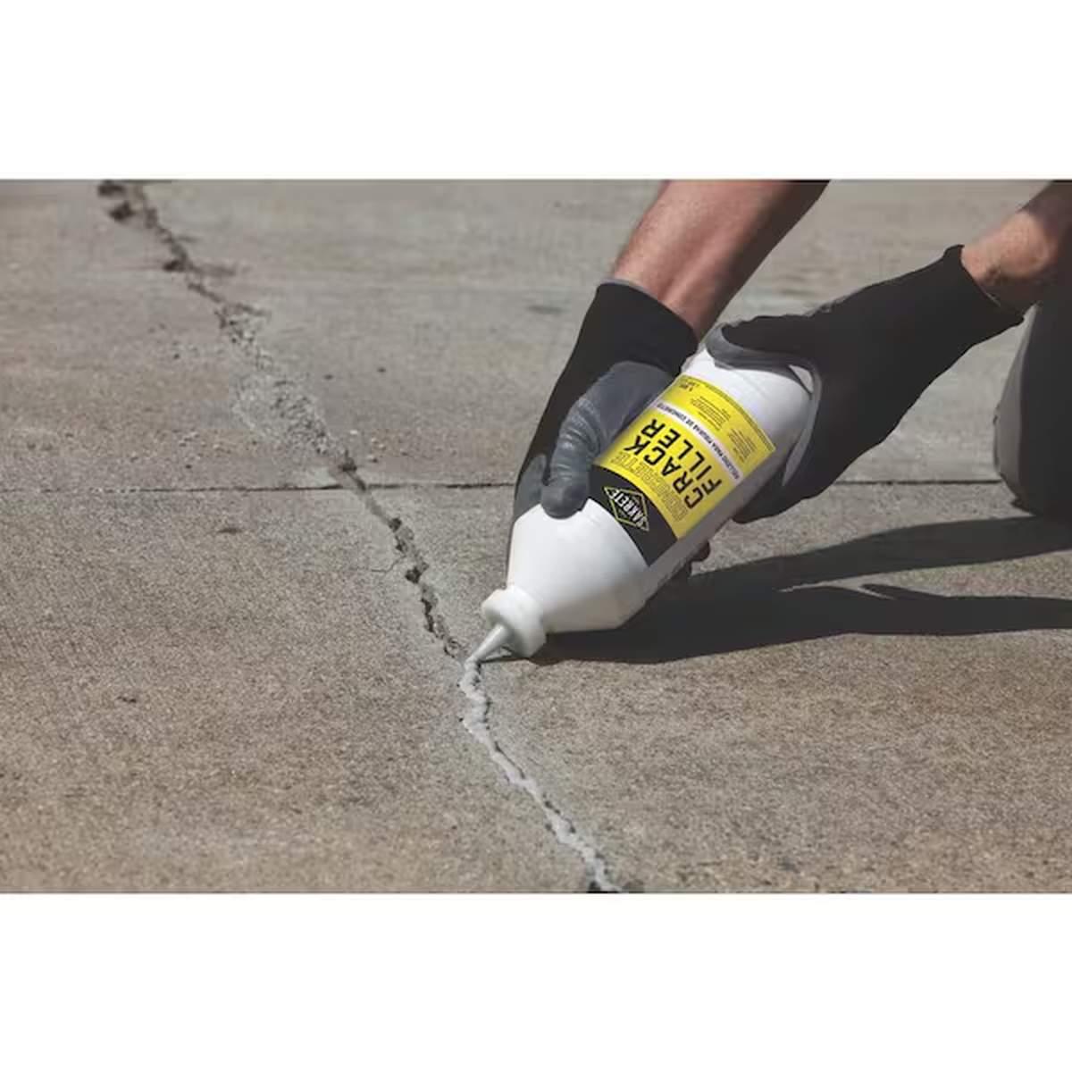 Qt Sakrete Concrete Crack Filler Alt #3
