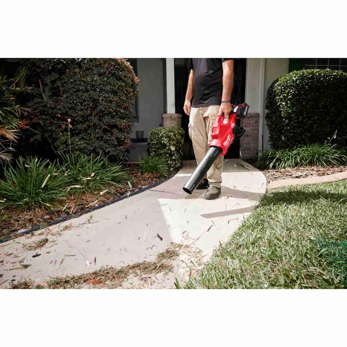 M18 Fuel  Dual Battery Blower Alt #2