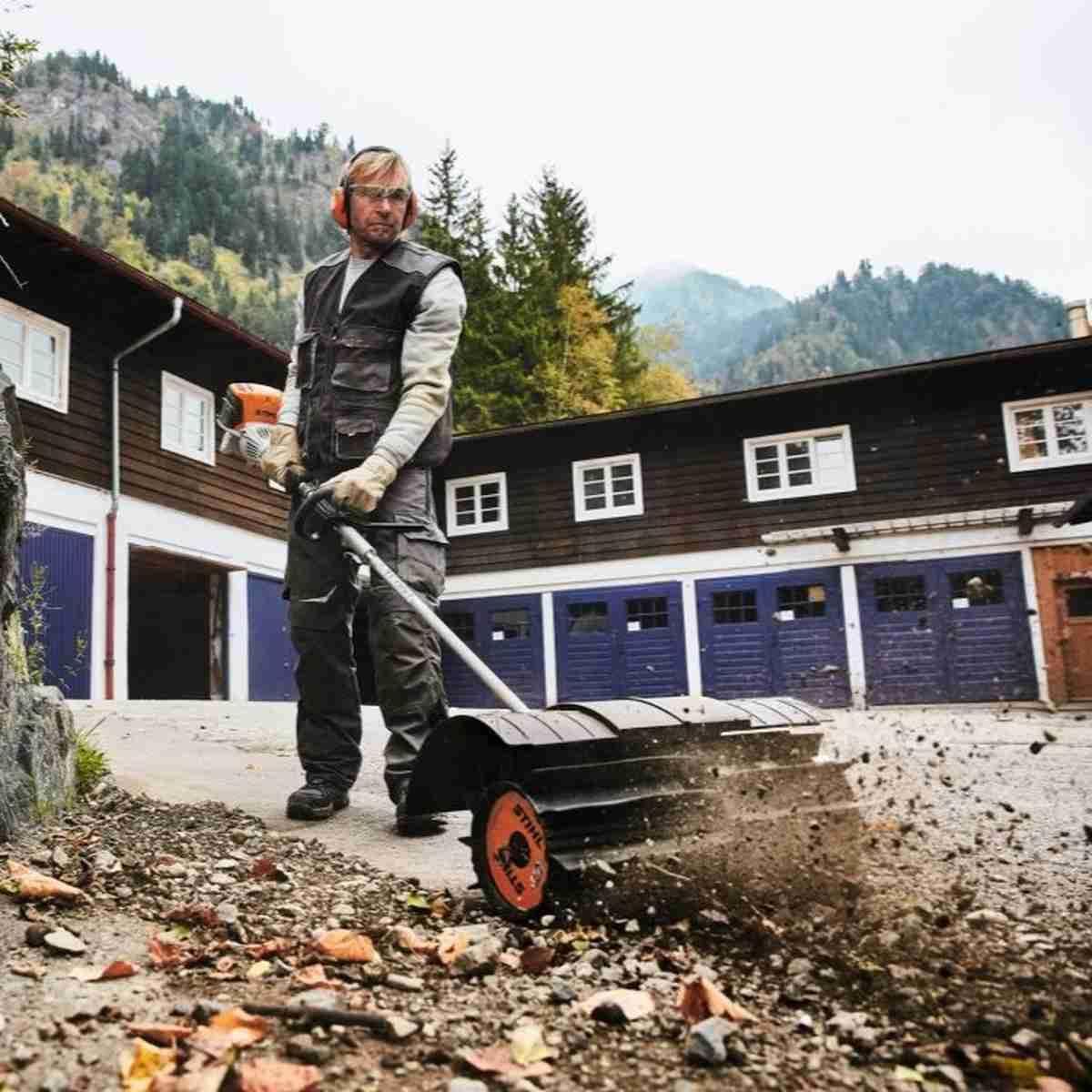 KW KM POWERSWEEP ATTACH MULTICUT Alt #2