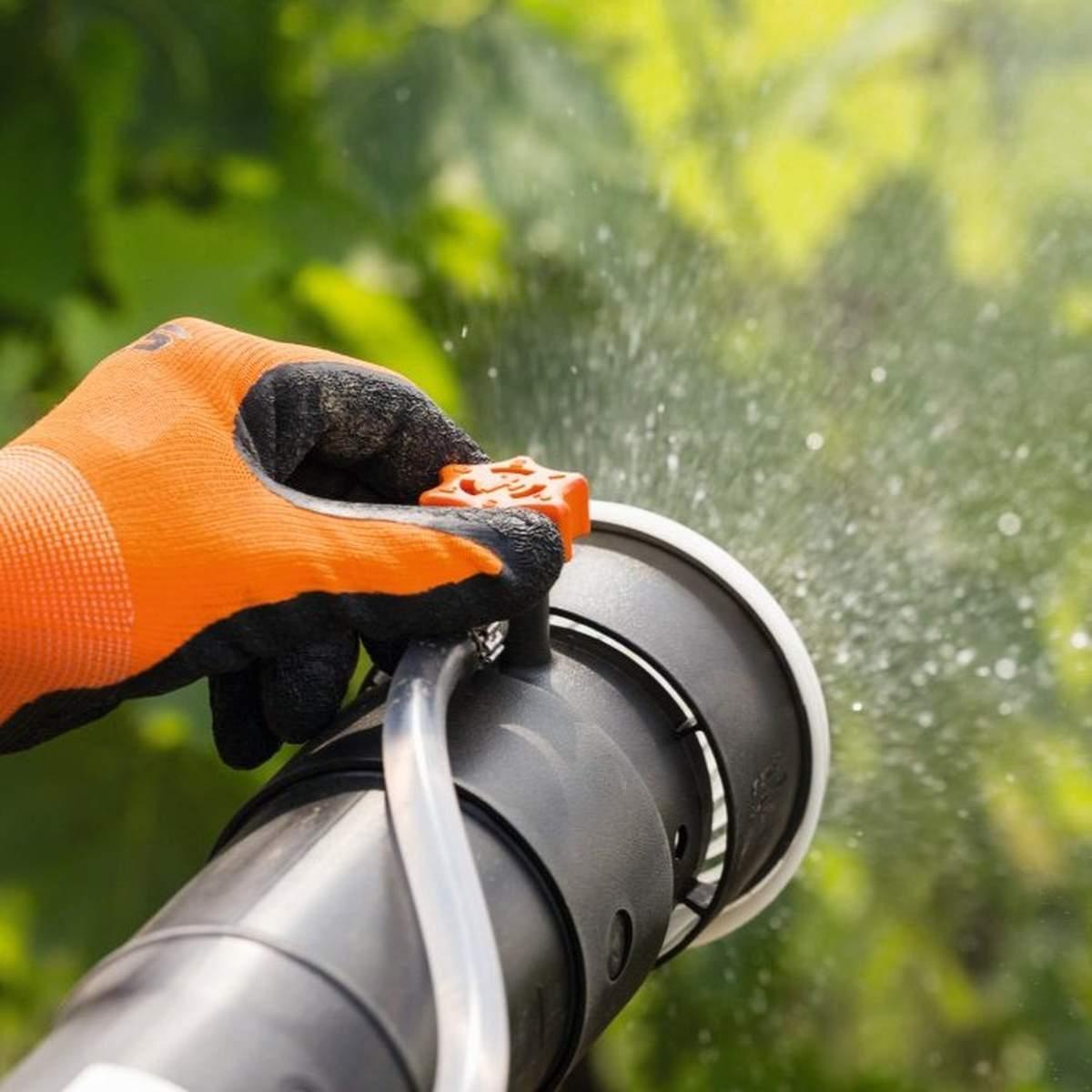 SR 200  Backpack Sprayer Alt #4