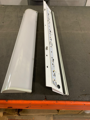 TDG-190-100-2650, INTERIOR LIGHT - 38" LED AC TO DC 1 CSU