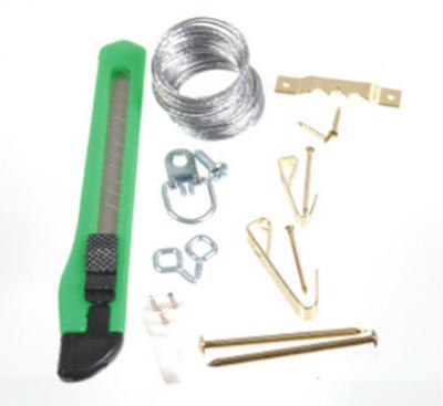 57CT PIC HANGERS/KNIFE