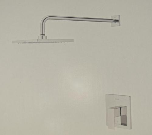 Showerhead Admiral Chrome 2 Handle