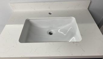VANITY TOP QUARTZ STONE WHITE