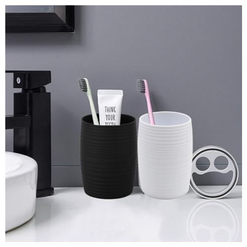 TUMBLER SOFT TOUCH BLK/WHT