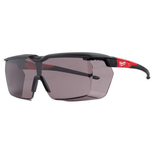 MILWAUKEE TINTED SAFETY GLASSES