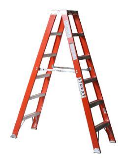 FIBERGLASS TRESTLE STEPLADER 12'