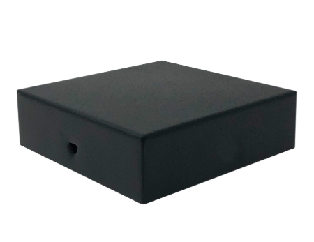 4X4 BLACK MODERN LOW-PROFILE CAP