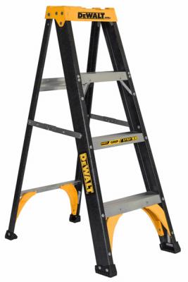 DEWALT 4' FBG II LADDER