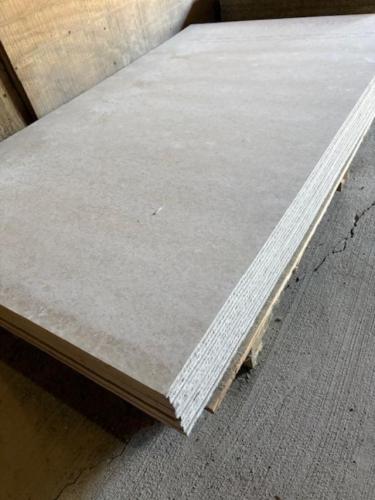 1/2"x3'x5' HARDIBACKER PANEL