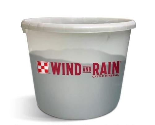 Wind & Rain, Cattle Procycle Tub 225#