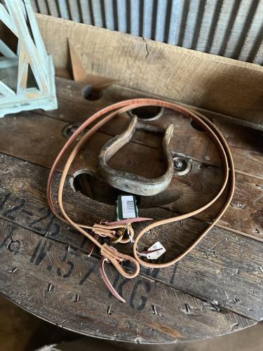 Berlin Leather Rein 5/8 X 8' Flat Roper