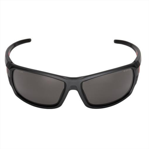 SAFETY GLASSES  MILWAUKEE TINTED FOG FREE LENS