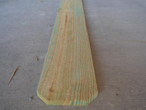 1x6x6' Economy Dog Ear Picket