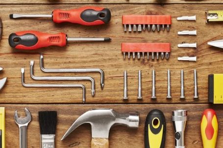 Tools & Hardware